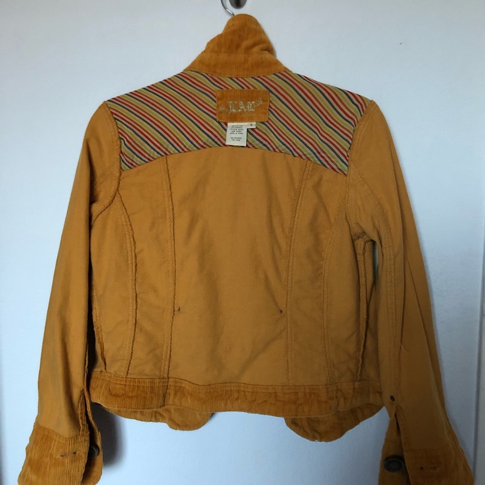 Jacket - Picture 5 of 6